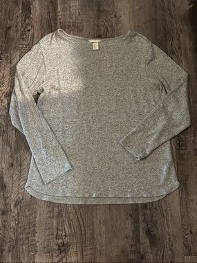 H&M Long Sleeve Knit Top - Light Grey - Size Medium